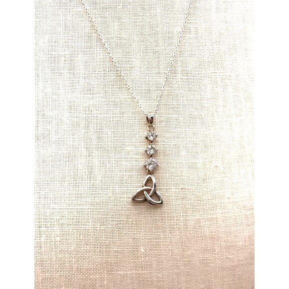 Vintage Celtic Trinity Knot Pendant Necklace With Crystals On Silver Chain - Picture 7 of 7